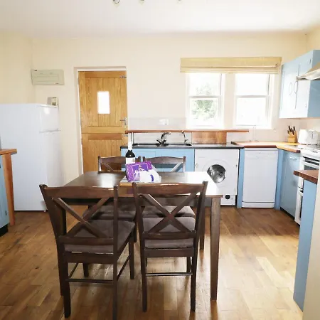 William Court Santon Bridge