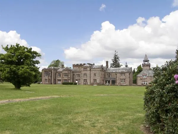 Holiday home William Court