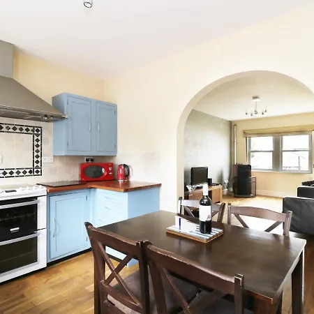 Semesterbostad William Court